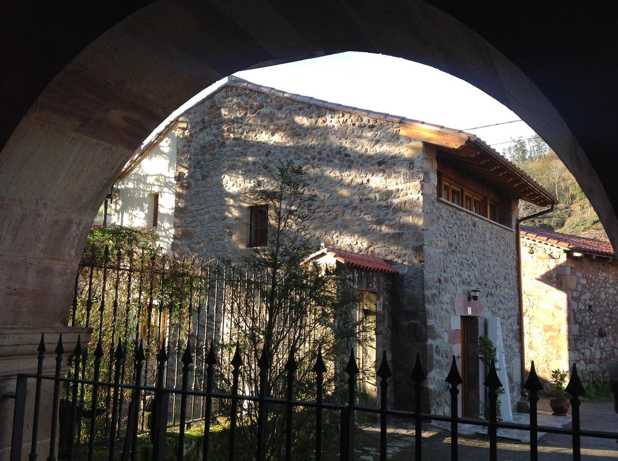 Casona De La Salceda Casa de hóspedes Treceño Exterior foto