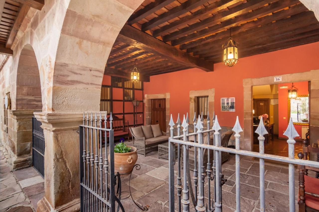 Casona De La Salceda Casa de hóspedes Treceño Exterior foto